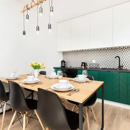 Totu Marina 2-bedroom * Гдыня