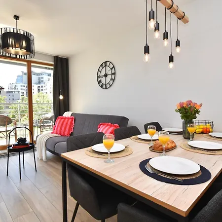 Daire Totu Marina 2-bedroom